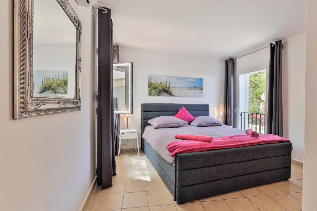 Villa Lumi-Oleanda 8 Pers Am Yachthafen Cala D' Or Cala D´Or Extérieur photo